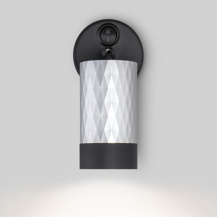 Настенный светильник с выключателем 20088/1 черный/серебро