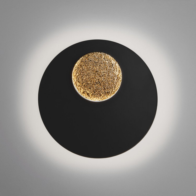 Настенный светодиодный светильник 40150/1 LED черный /золото