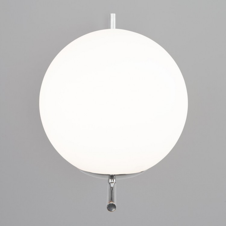 Настенно-потолочный светильник со стеклянным плафоном 70153/1 хром